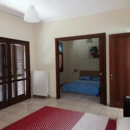 Anna Leptokaryá