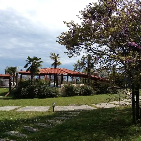 Anna Villa