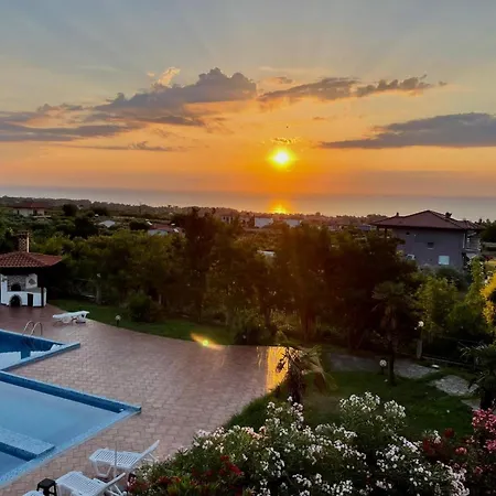 Anna * ليبتوكاريا