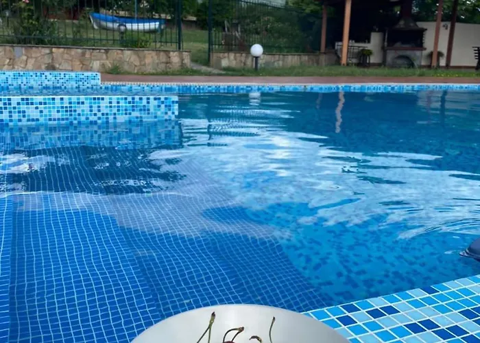 Anna * Leptokarya (Pieria)