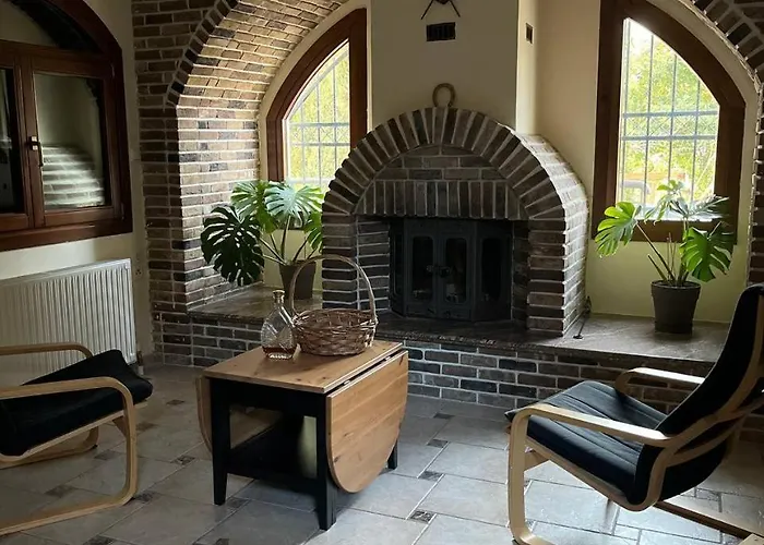 Anna * Leptokarya (Pieria)